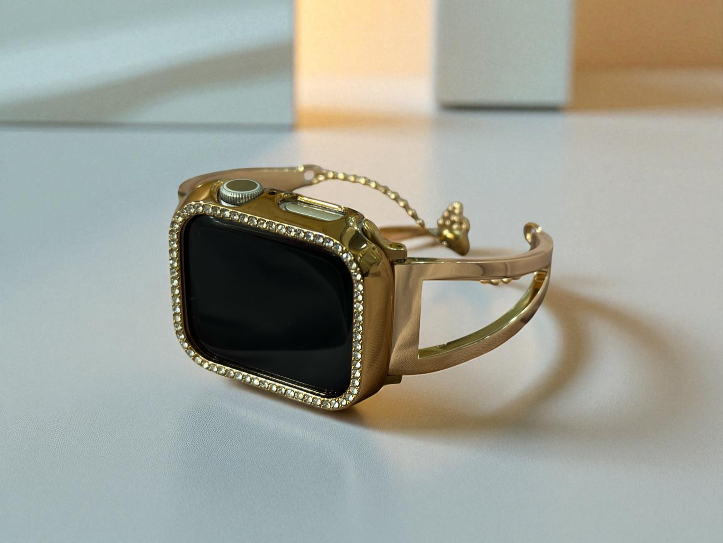 Curved Triangle Apple Watch Strap